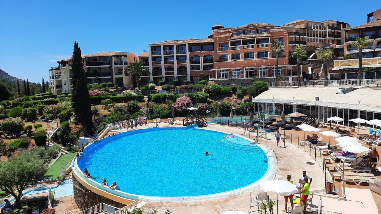 Huuummm C'Est La ! Beau T2 Cap Esterel Village Avec Clim ! Saint-Raphaël المظهر الخارجي الصورة